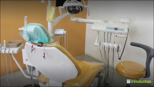 Clove Dental - Logo