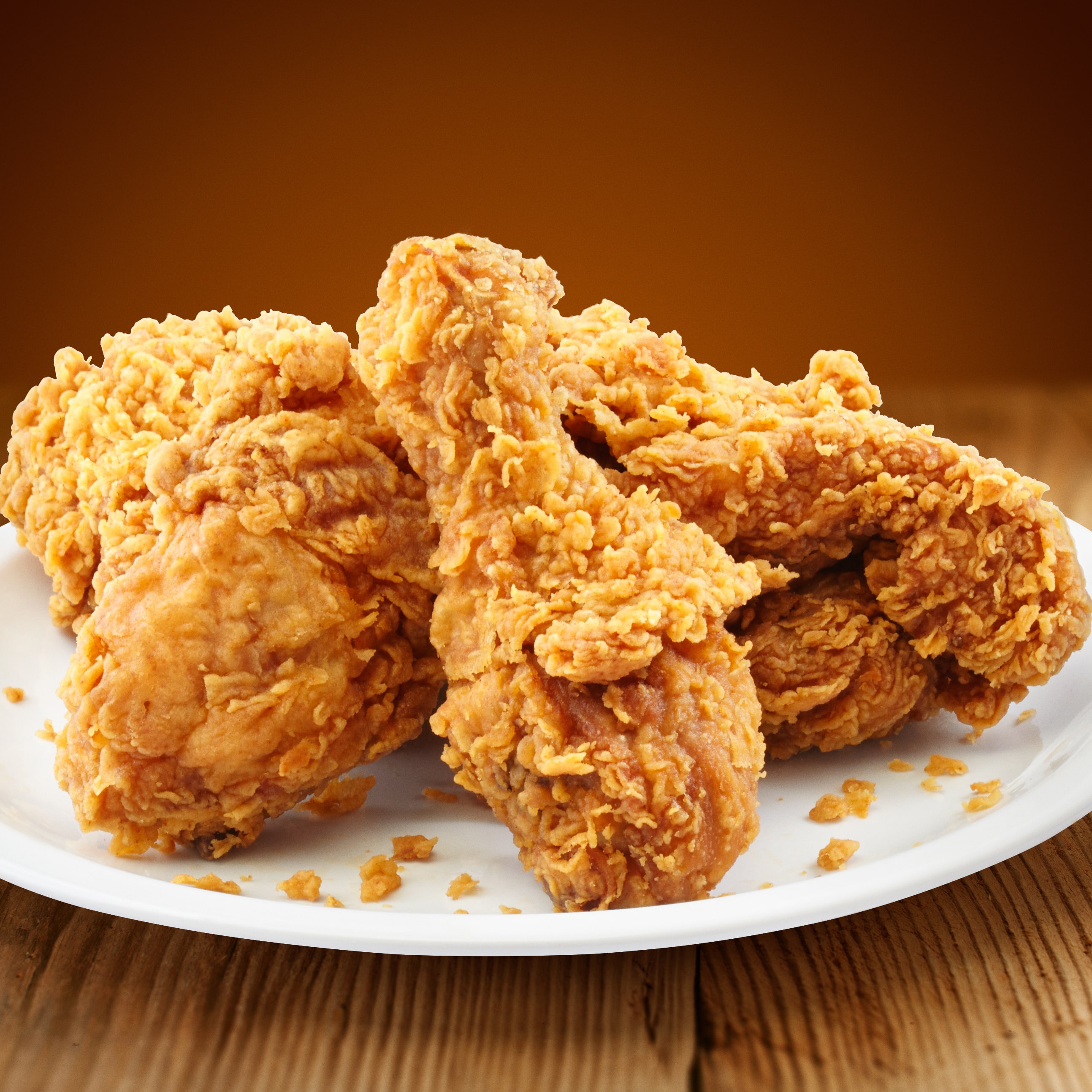 Cluckers Fried Chicken Restaurant - Logo