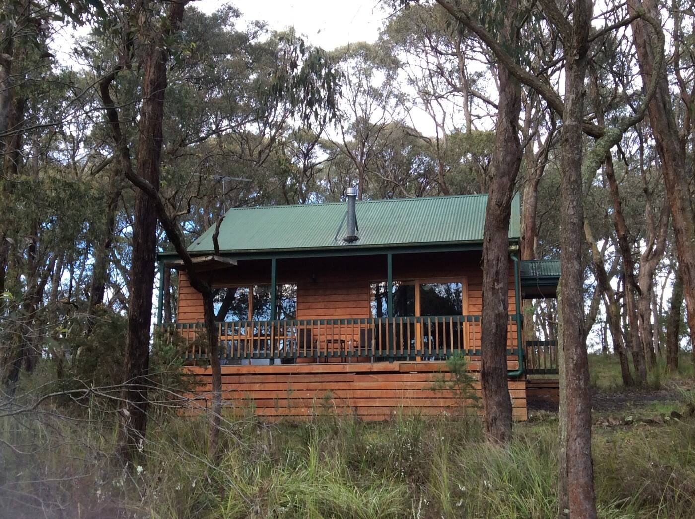 Cockatoo Cottages - Cover photo