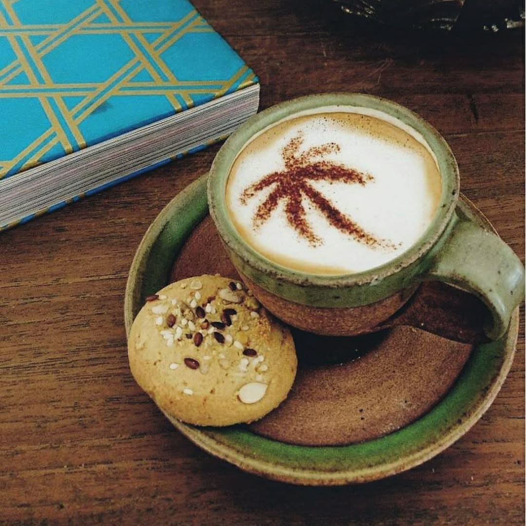 College Crush Cafe - Logo