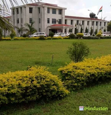 College Of Horticulture And Forestry CH&F - Logo