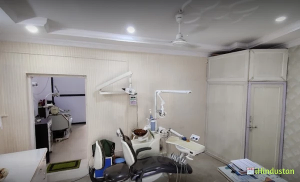 CONFI- DENTAL CLINIC - Logo