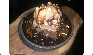 Cookie N Cream - Cover photo