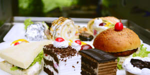 Cookies & Cakes - Behala - Logo
