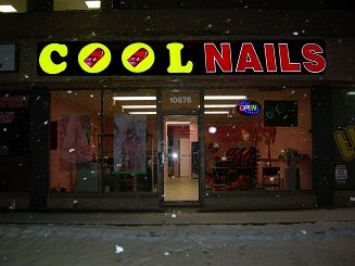 Cool Nails - Logo