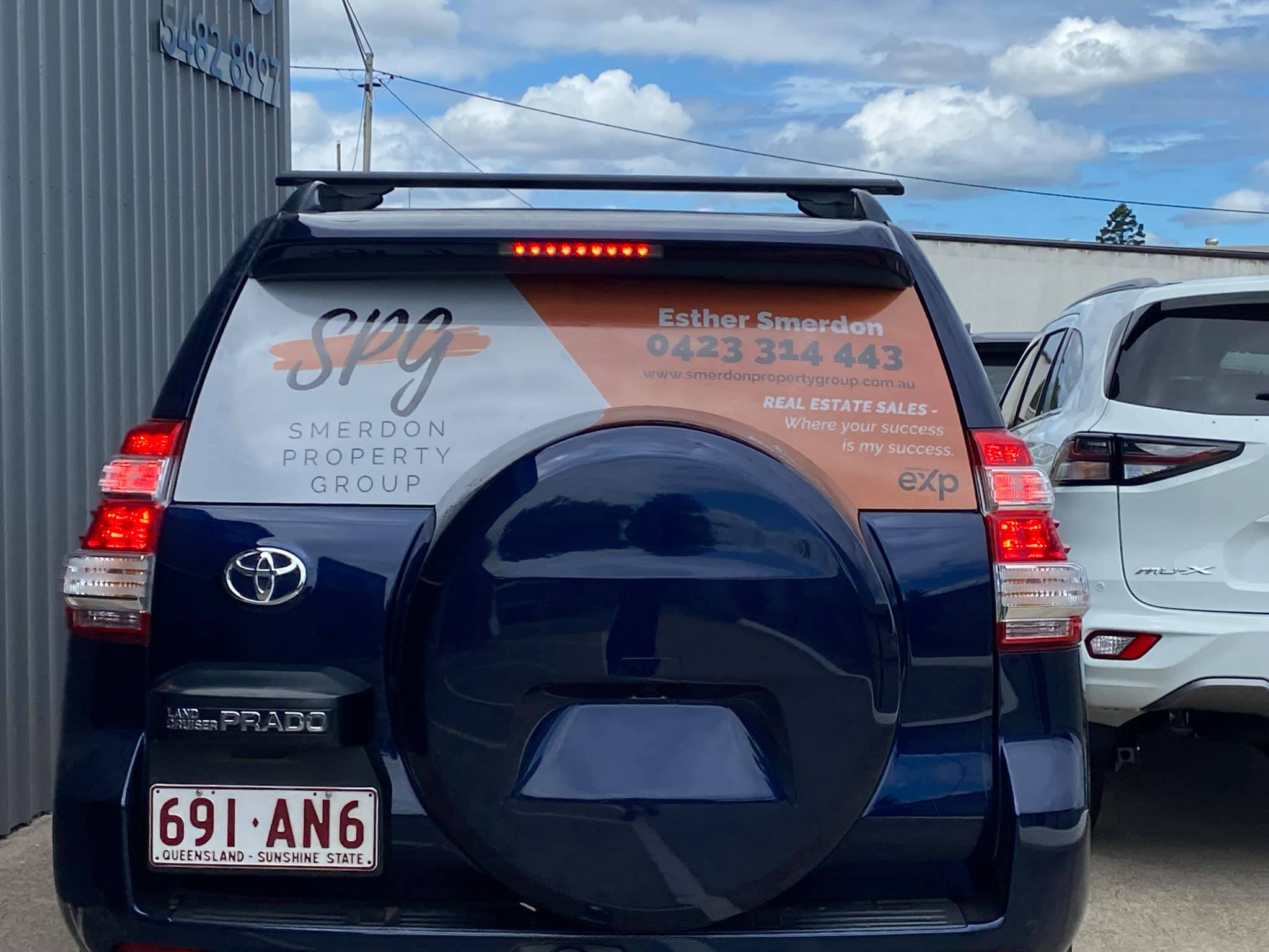 Cooloola Window Tinting, Signs & Designs - Logo