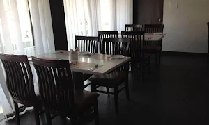 Country Dine - Cover photo