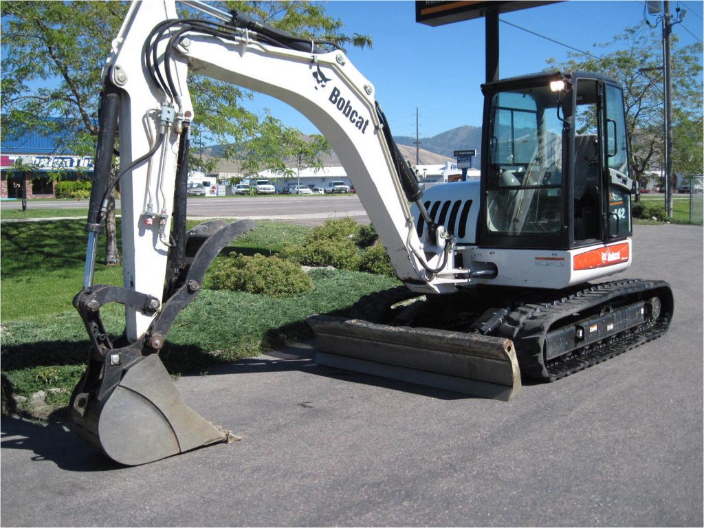 Country Line Contracting - Logo