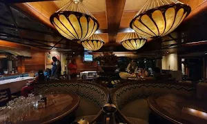 Courtyard Restaurant & Bar - Logo