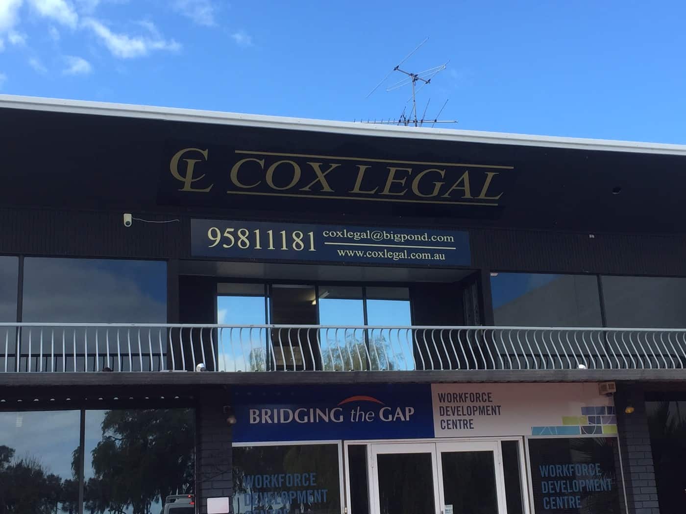 Cox Legal - Logo
