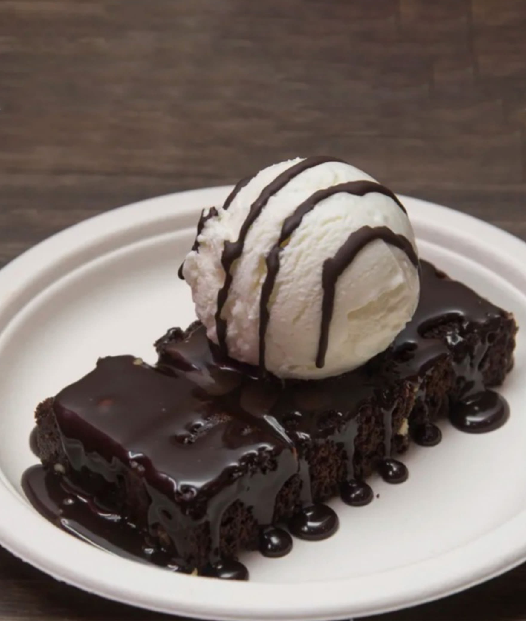 Cream Chills - Hiranandani Estate - Logo