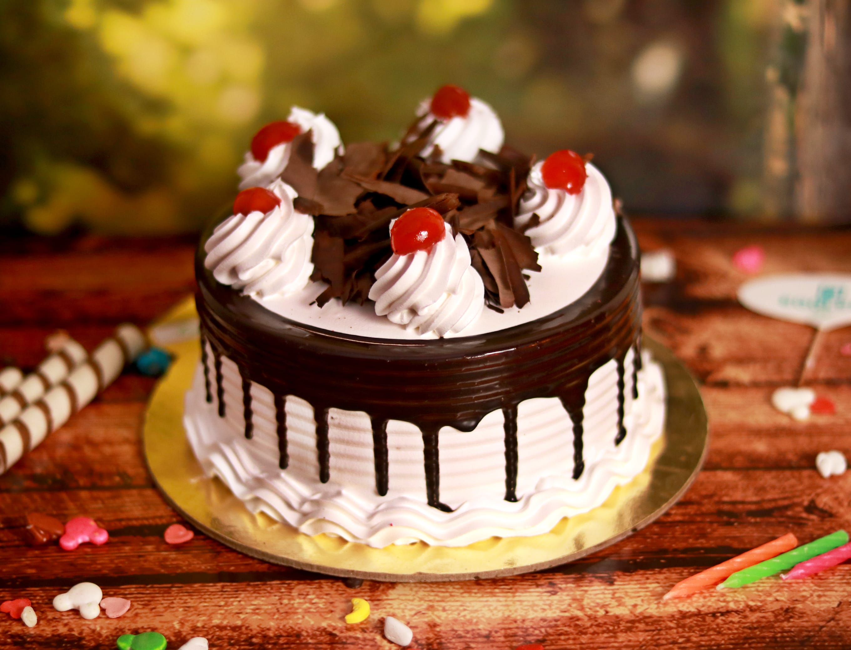 Creamy Adda Cake Shop - Logo