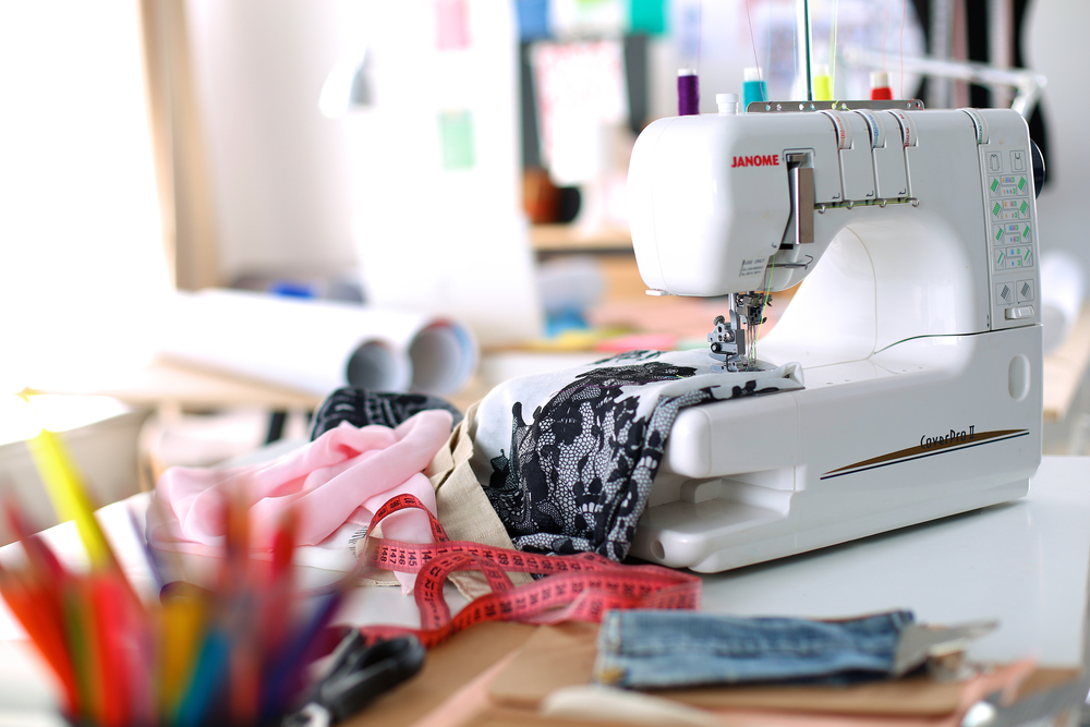 Creative Home Sewing Centre - Logo