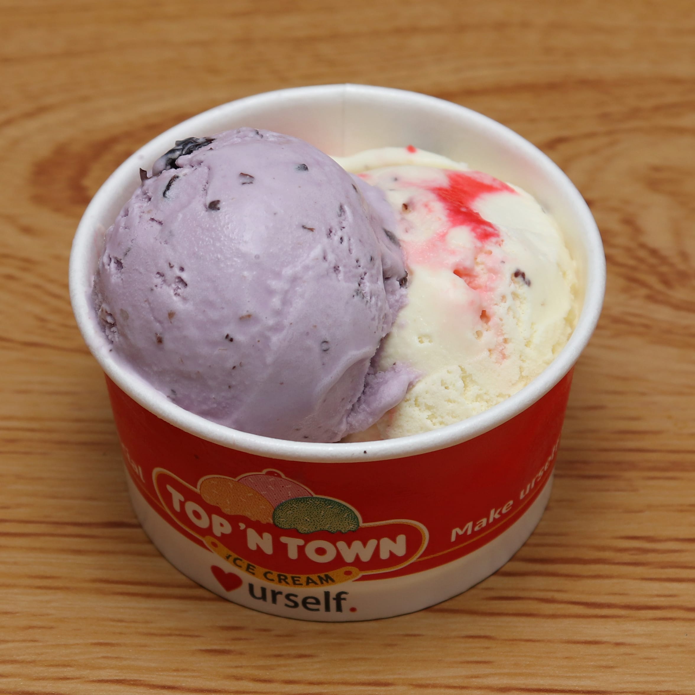 Creme Berry - Logo