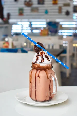 Cremeborne - Ice Creams and Desserts - Cover photo