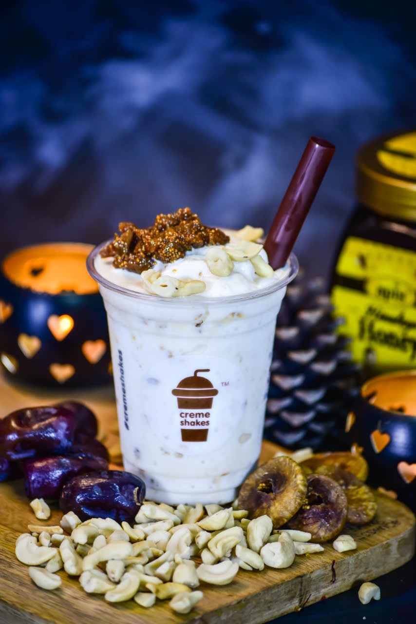 Creme Shakes - Logo