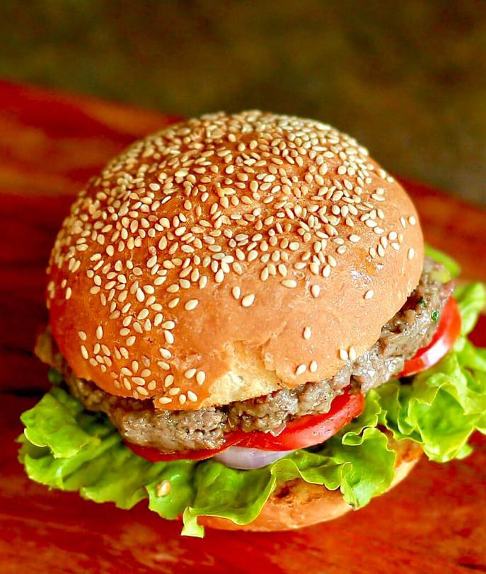 Cring Burger - Logo