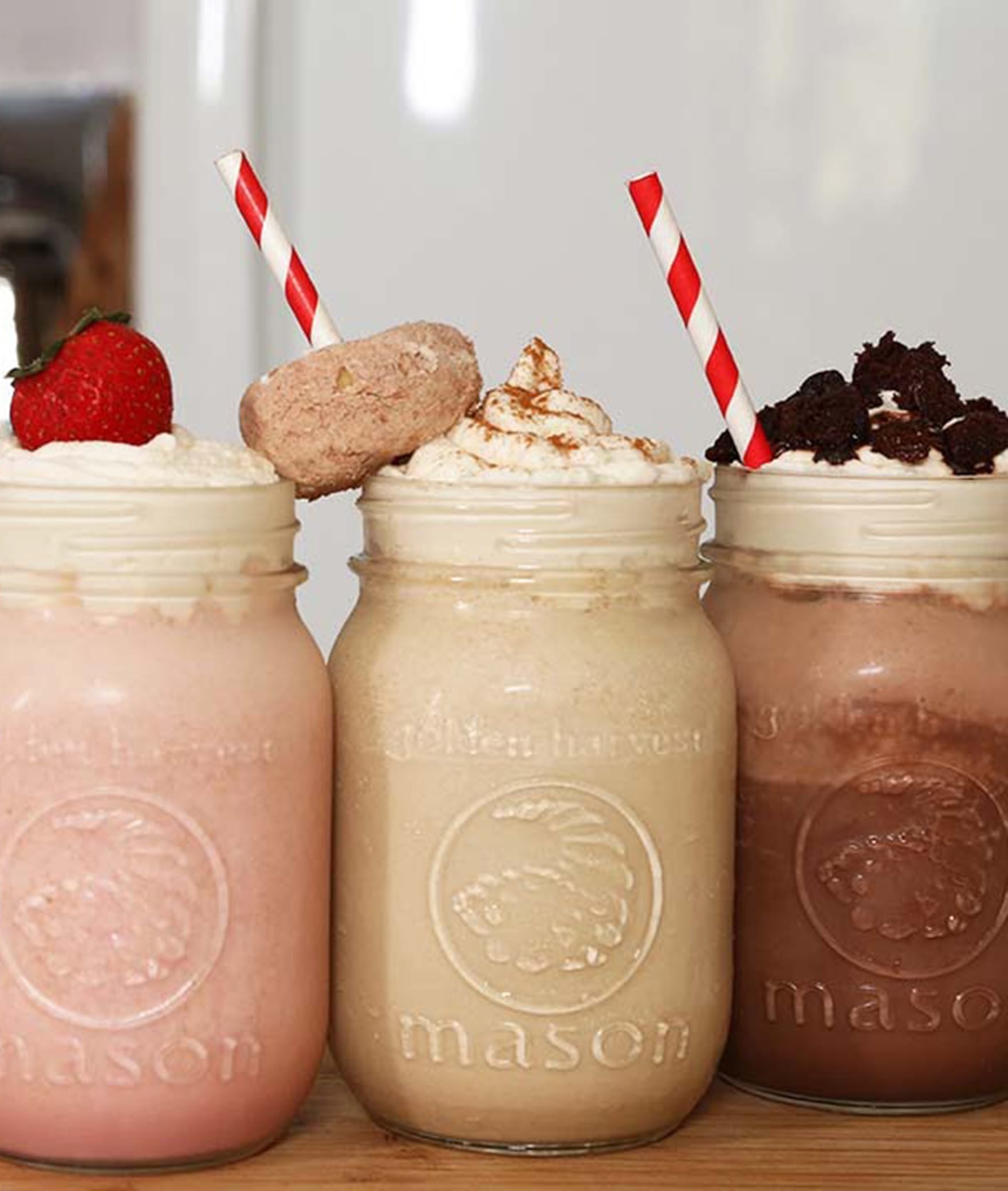 Crush N Shake - Logo