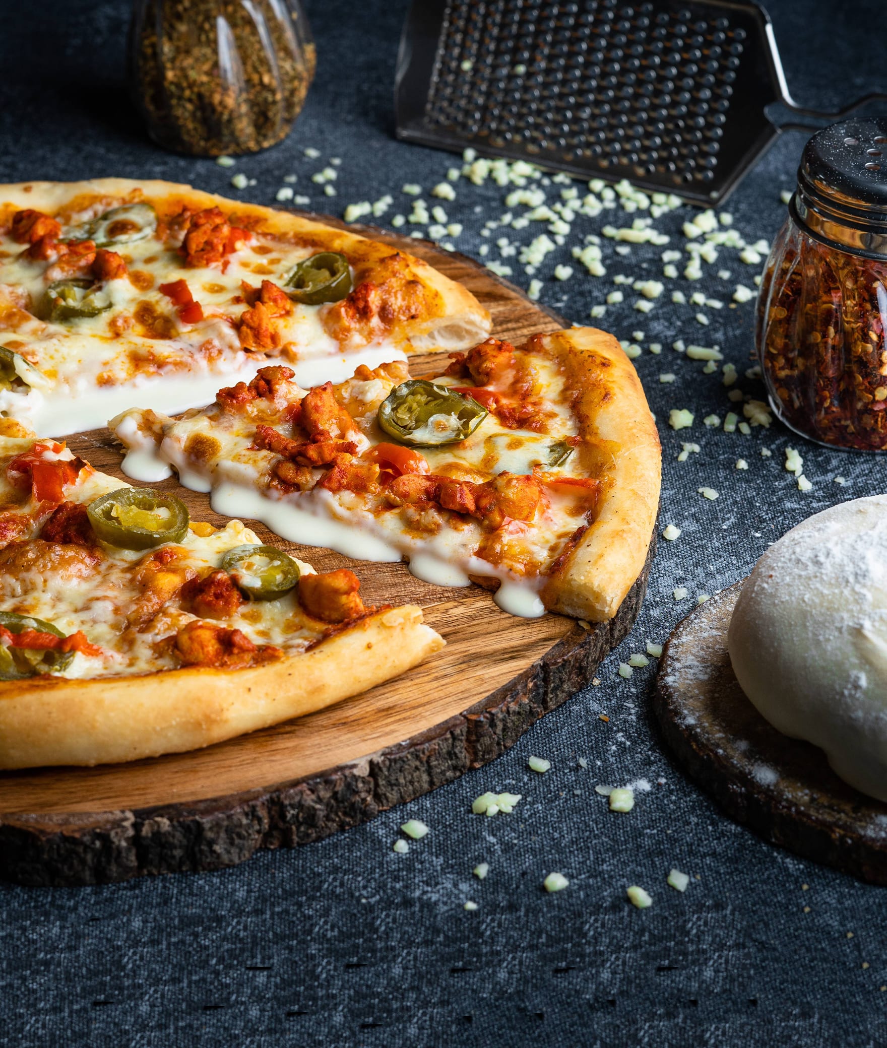 Crusto's - Cheese Burst Pizza - Logo