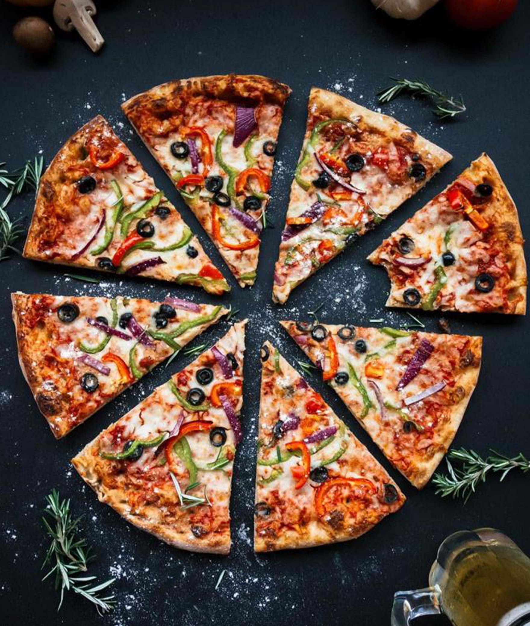 Crust Pizzeria - Logo