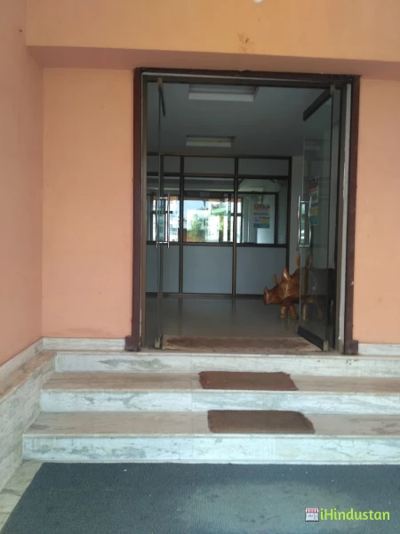 C.T. College - Logo