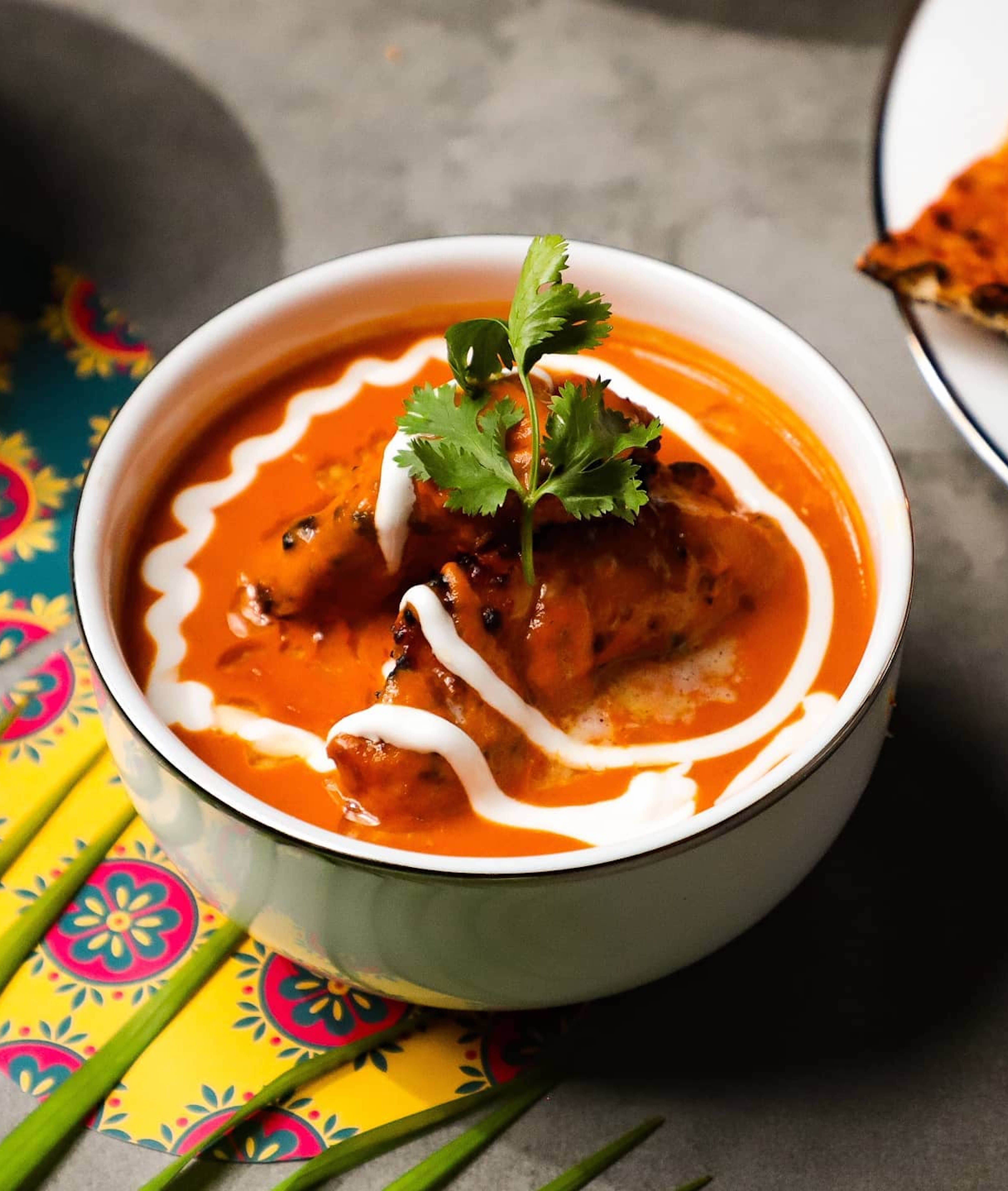 Curry On Tikka - Logo