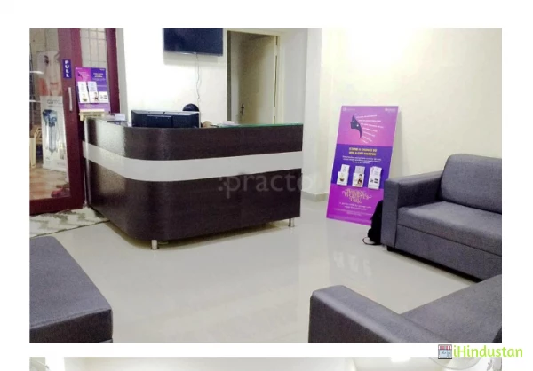 Curves Cosmetic clinic - Logo