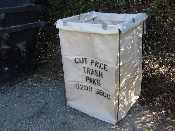 Cut Price Skips - Logo