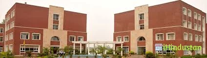 CYGNUS HIGH WORLD SR.SEC.SCHOOL - Logo