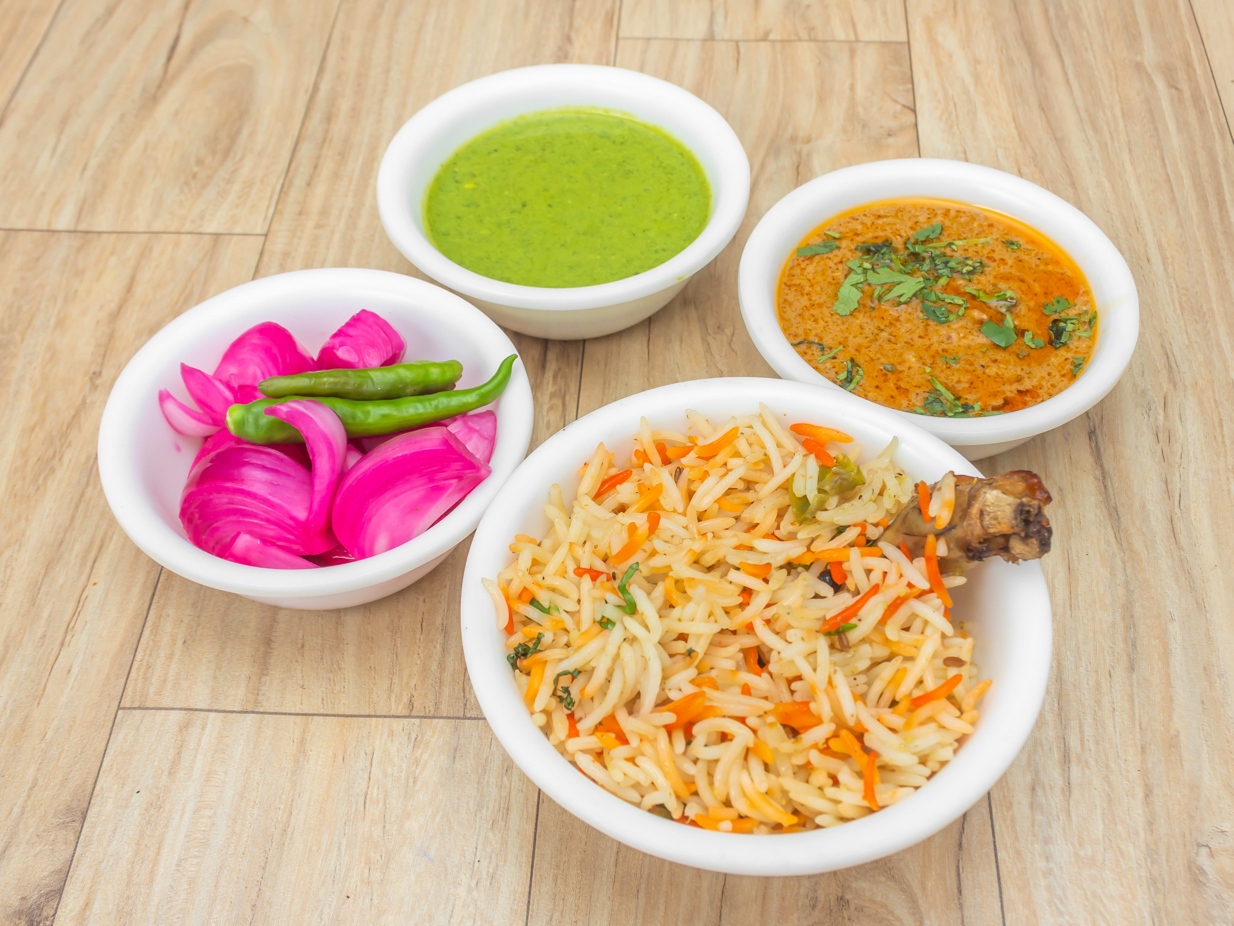 Daawat The Royal Biryani - Logo