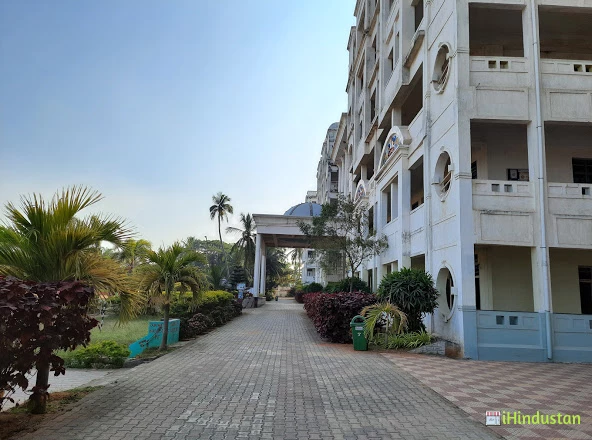 Dadi Institute of Engineering & Technology (A NAAC Accr - Logo