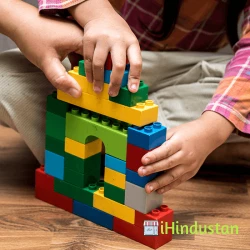 Dadi Kids Play School - Logo