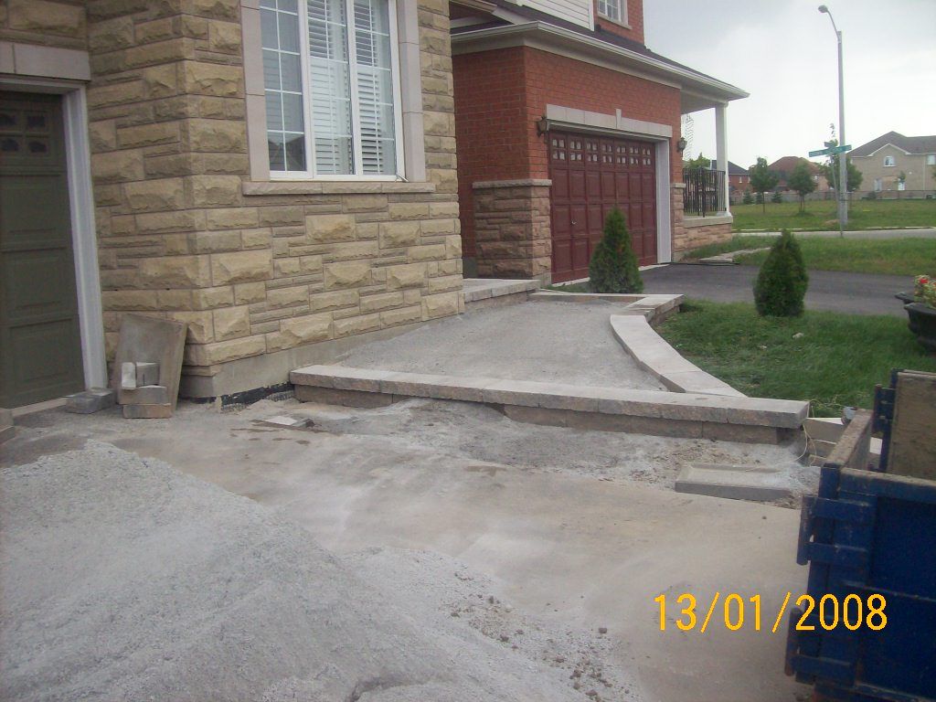 D &a; D Landscaping &a; Masonry Construction - Logo