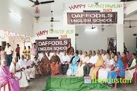 Daffodils English School - Logo