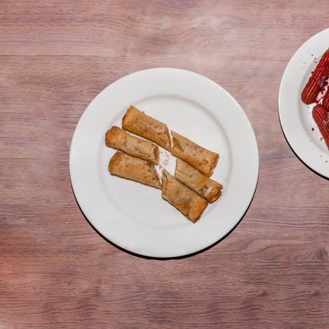 D'Ah (Desserts Are Here) - Logo