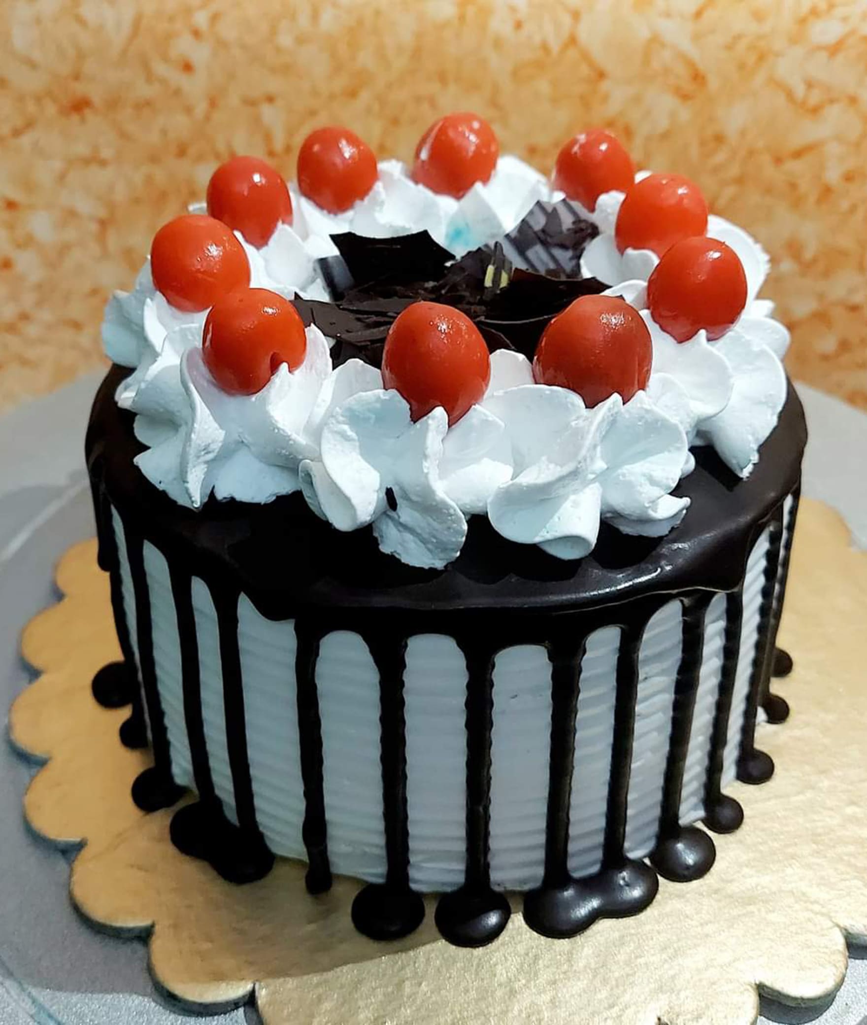 Daimand Cake House - Logo