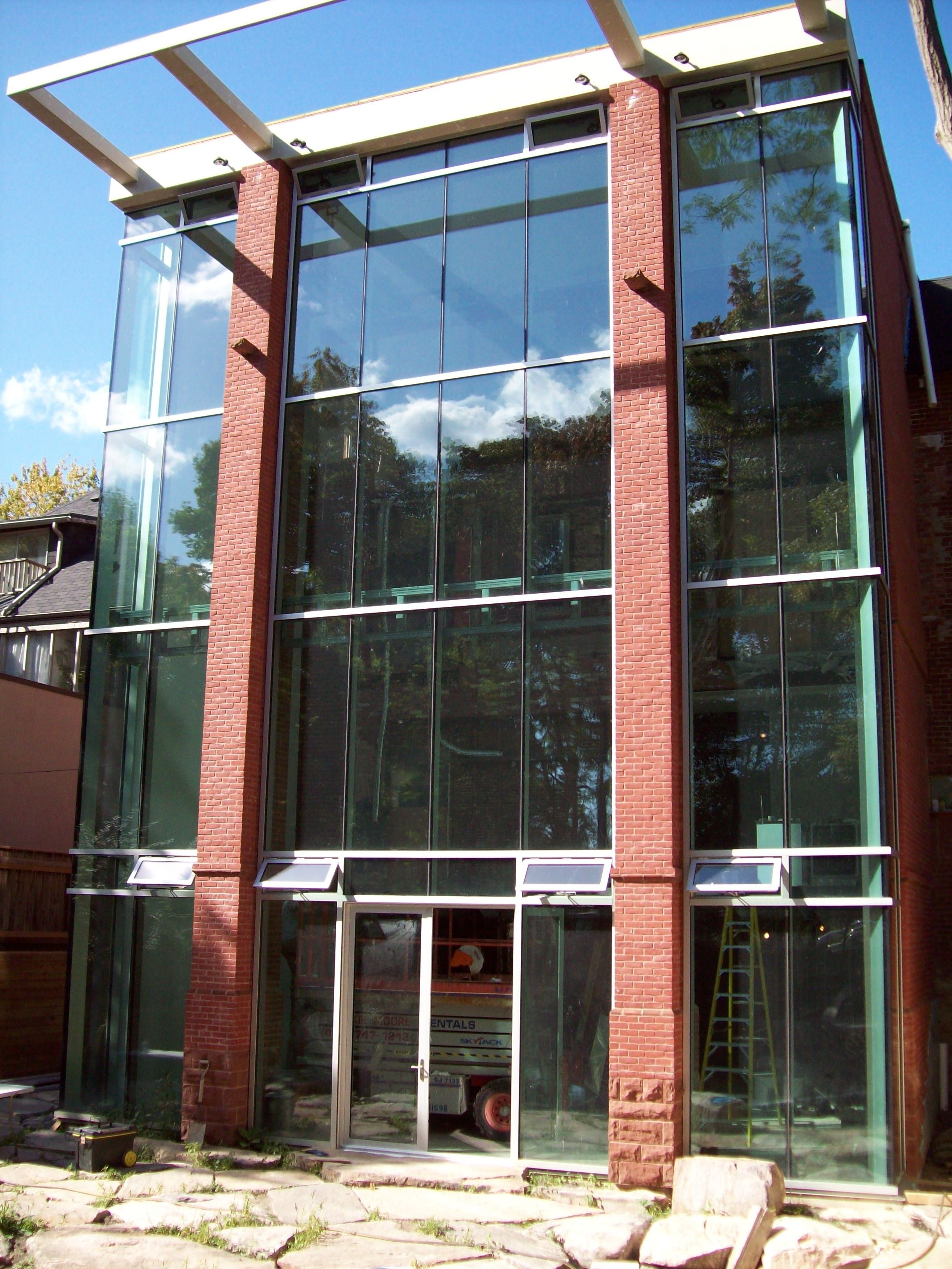 Dal Glass Systems Inc - Logo