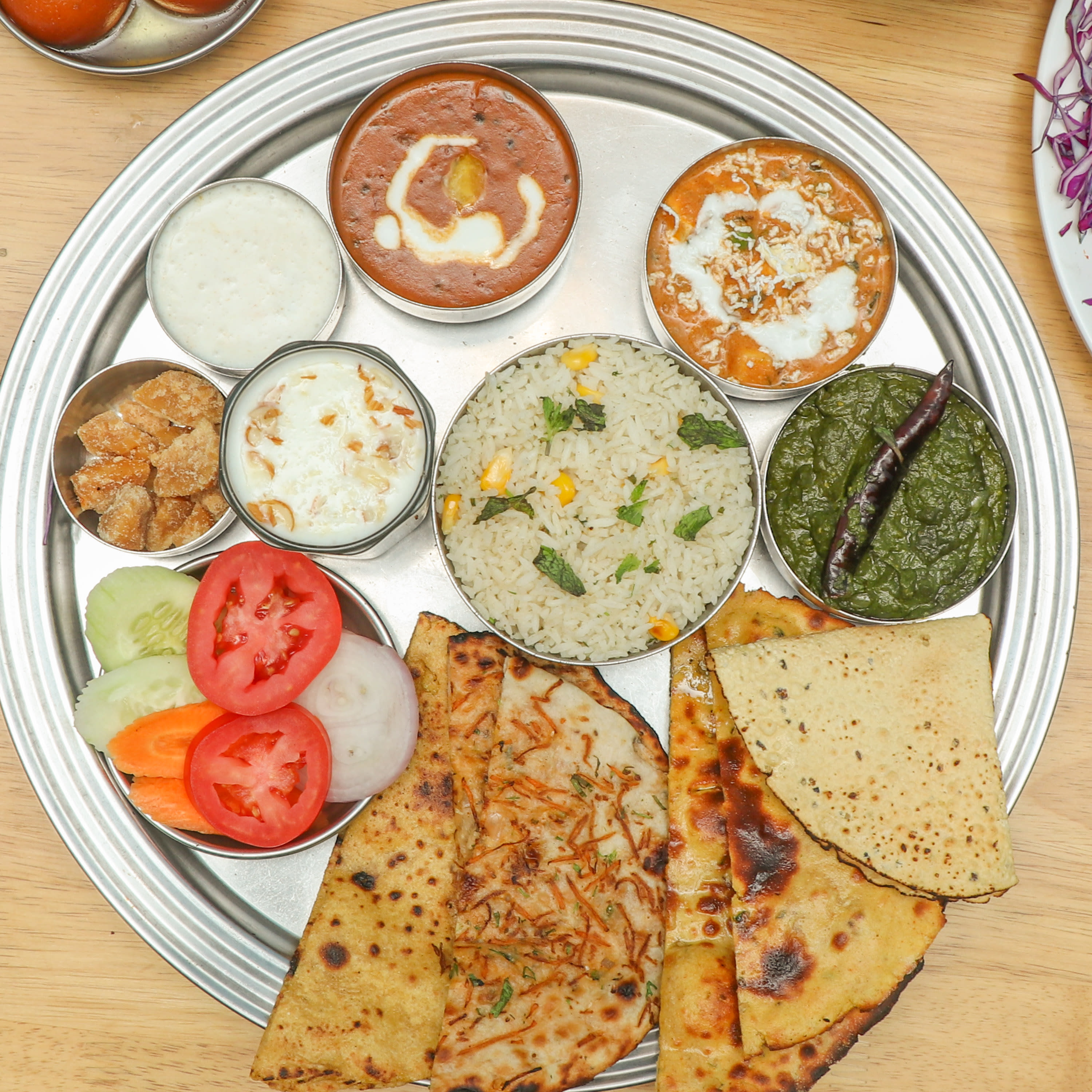 Dal Tadkaa - Logo