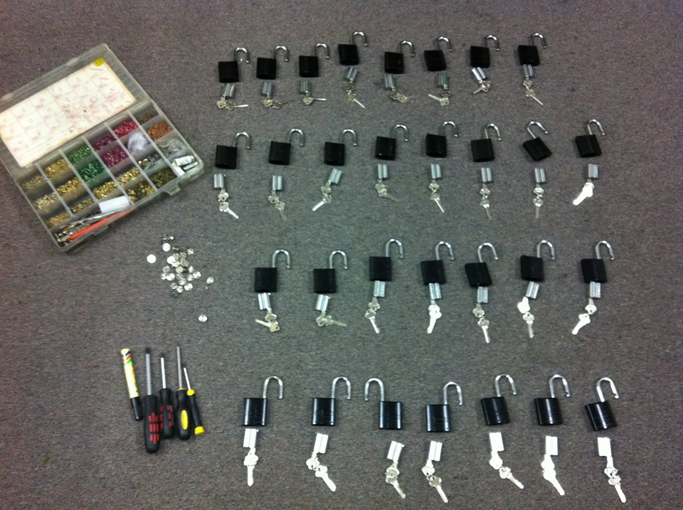 Damree Products Australia Beekeepers and Locksmiths - Logo