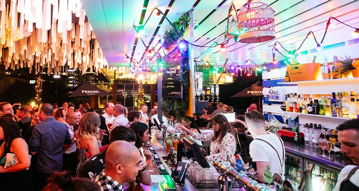 Dandy's Rooftop Bar at The Fox Hotel - Logo