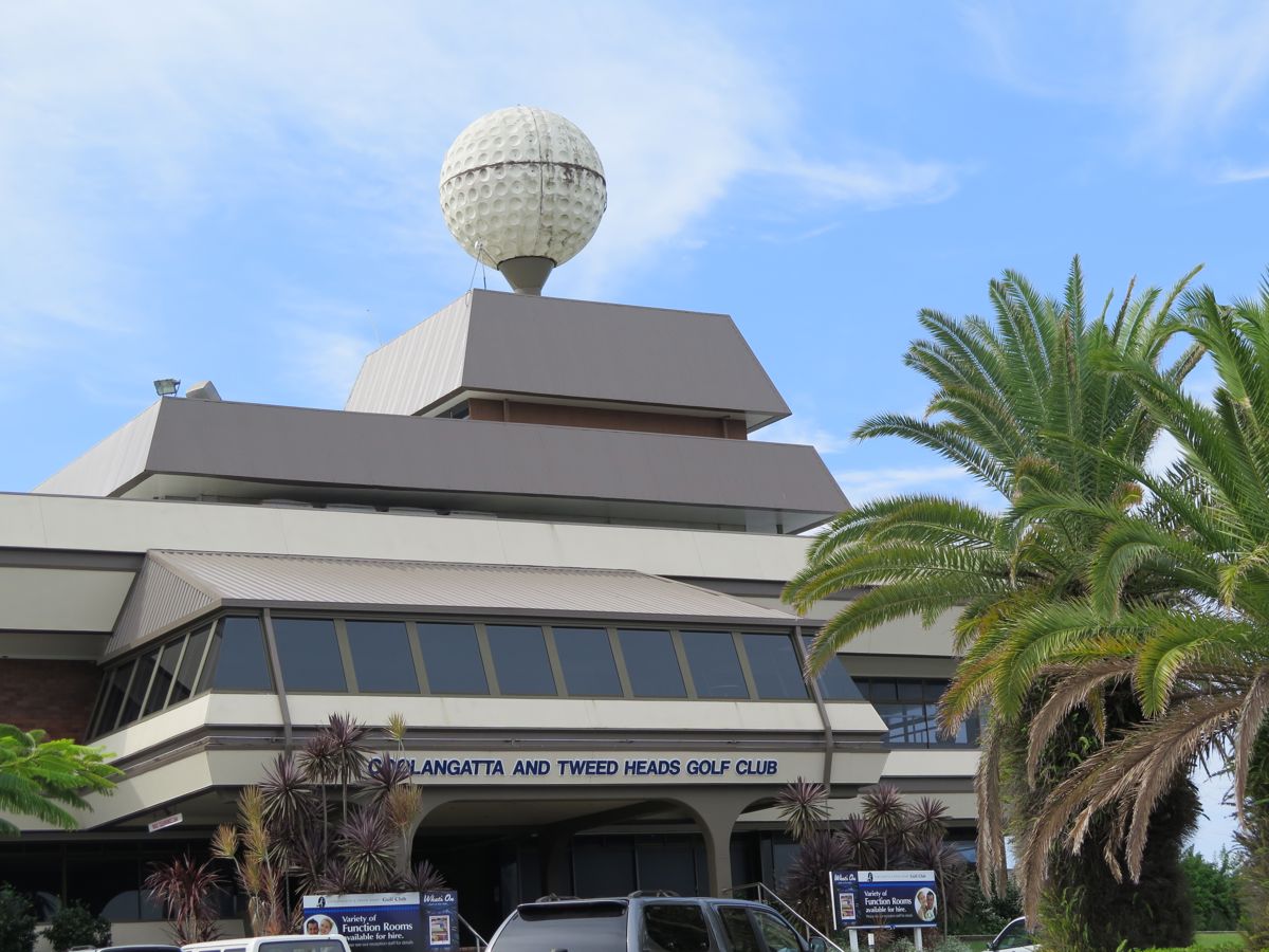 Danny's @ Coolangatta & Tweed Heads Golf Club - Logo