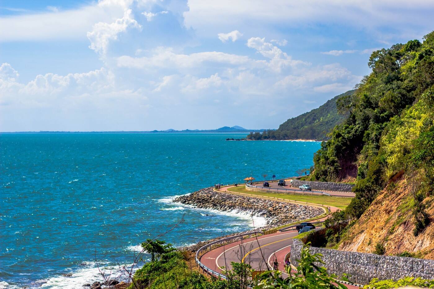 Dan Travel - Cover photo