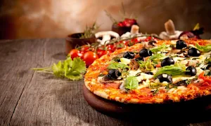Da pizza universe - Logo