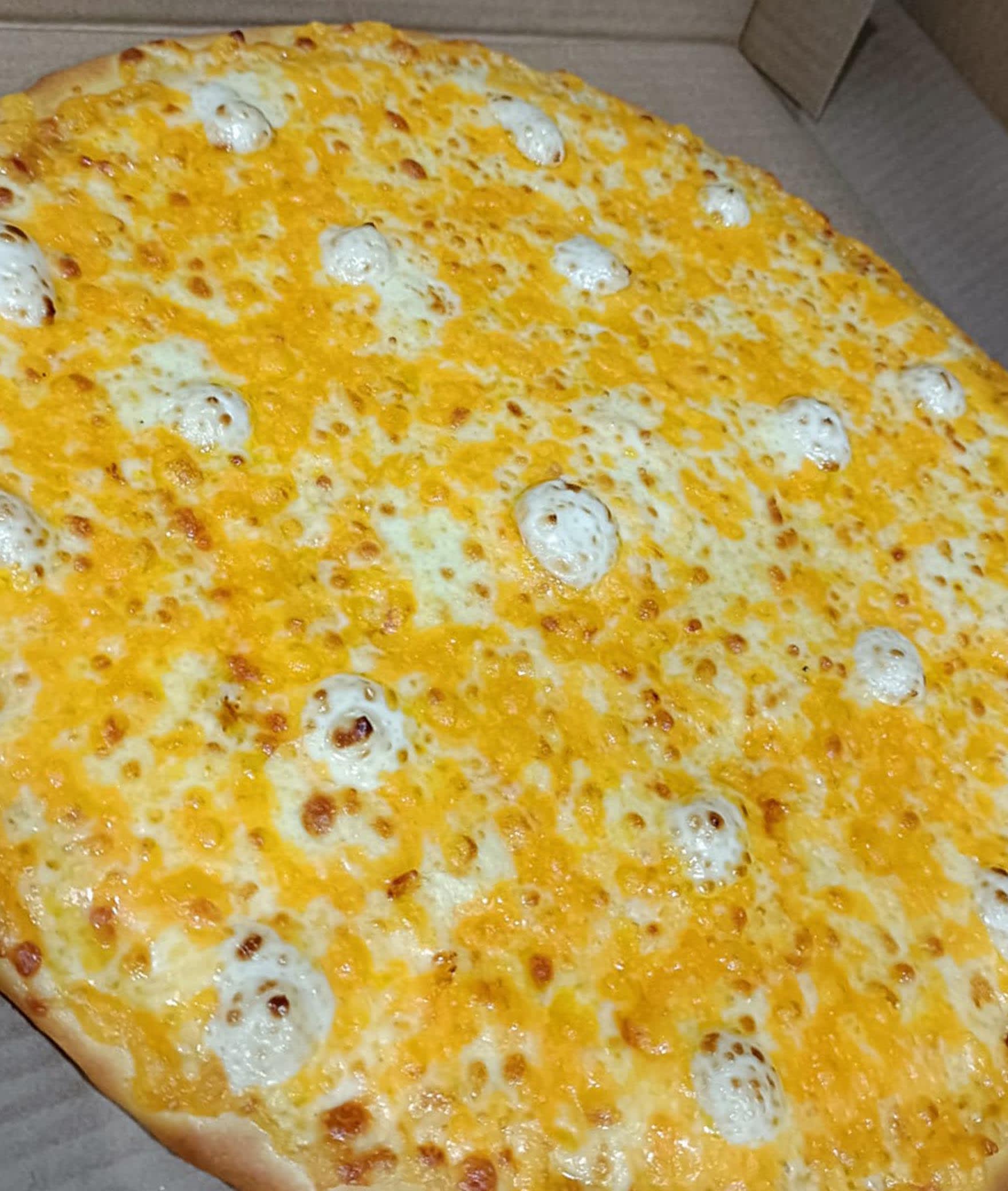 Da Pizza Universe - Logo