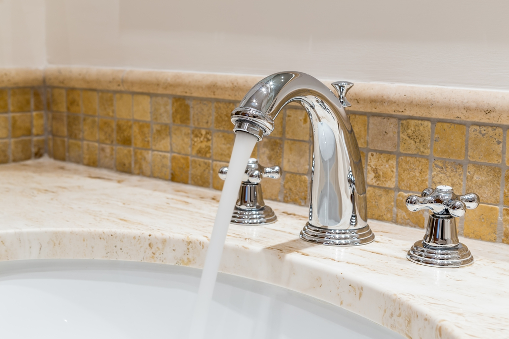 Darryl Westbury Plumbing - Logo