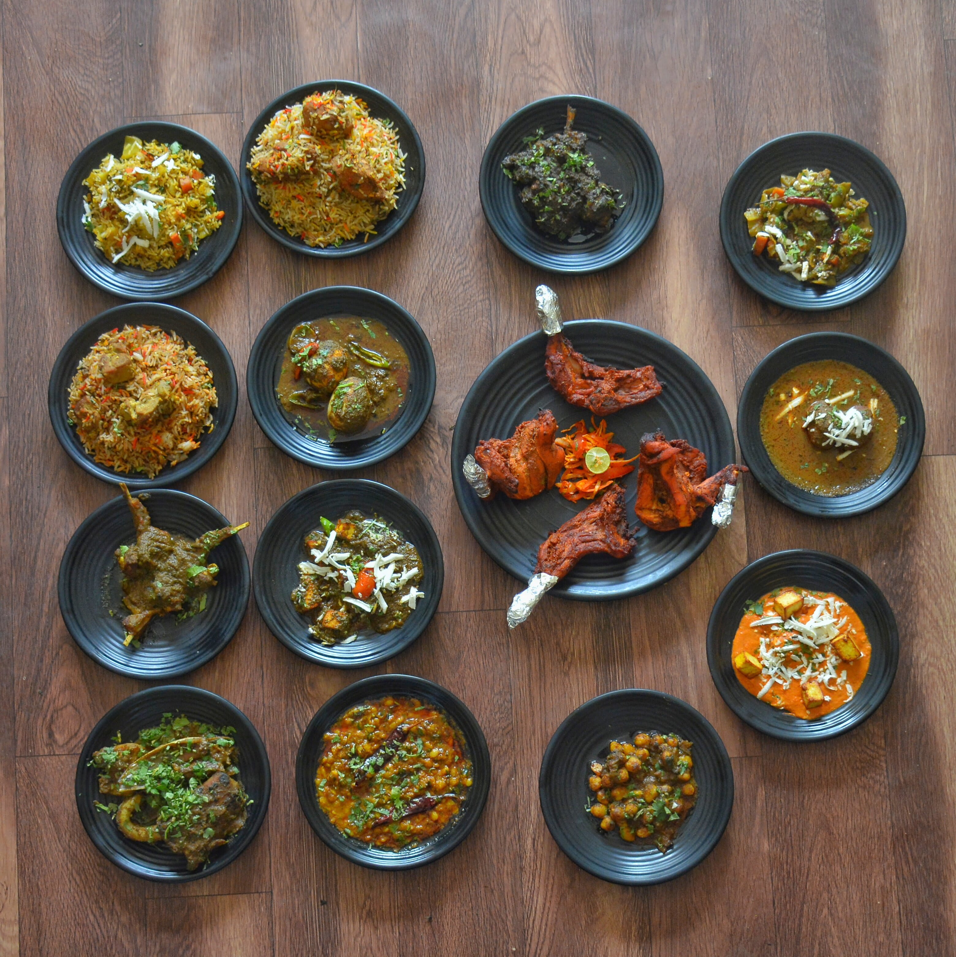 Dashratna Veg Nonveg Restaurant - Logo
