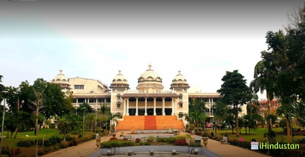 Datta Meghe Institute of Medical Sciences - Logo