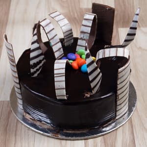 Deep's Cake Shop - Logo