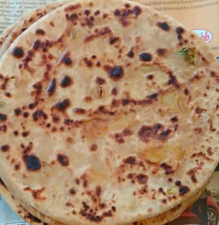 Delhi Belly - Logo