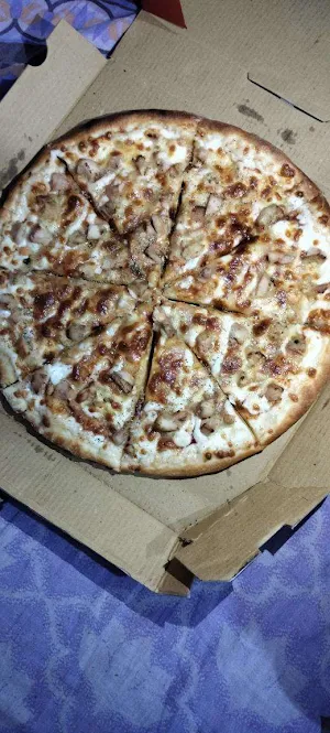 Delhi Hut Pizza - Cover photo